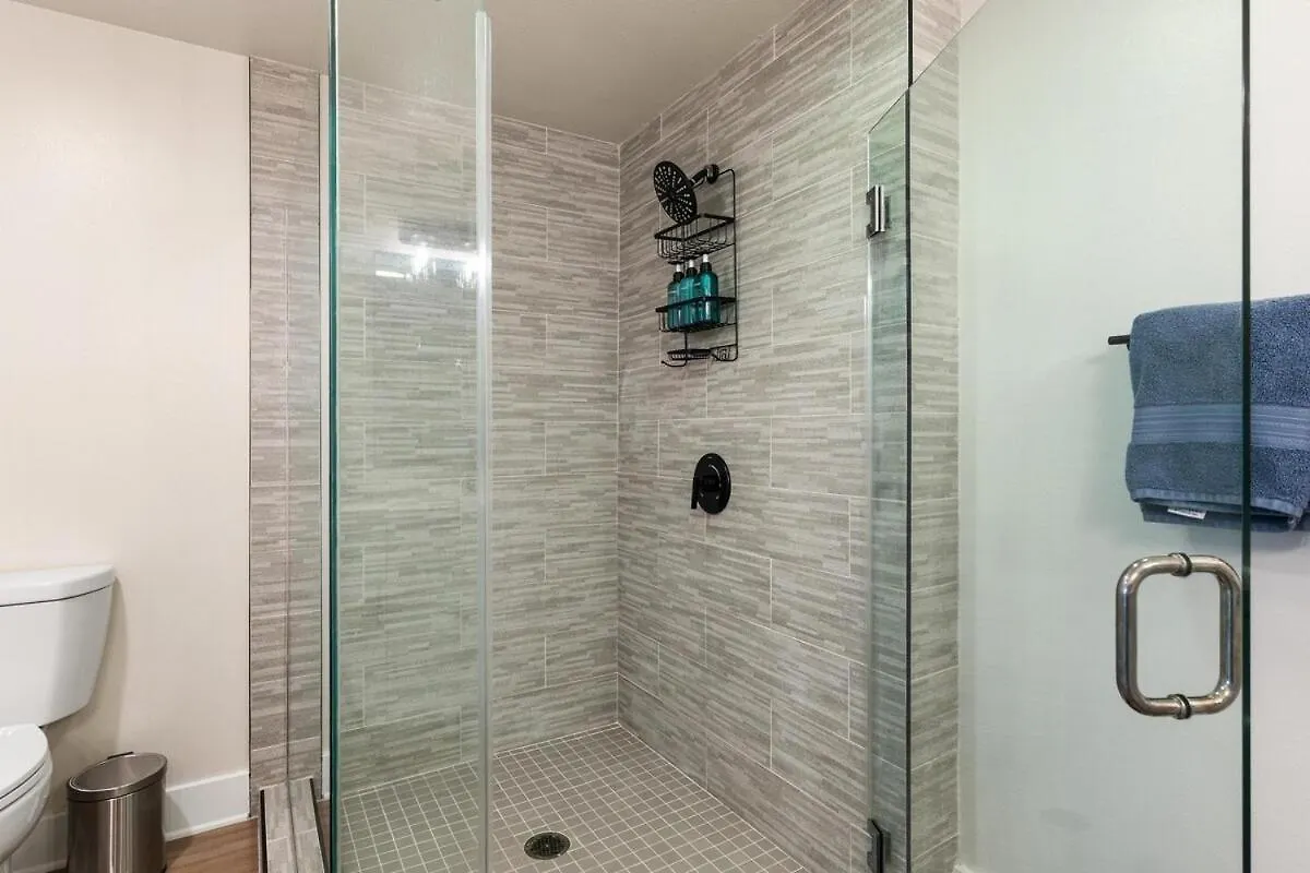 Apartment Spinel Stay - Charming 2Br Retreat Zen Garden Views Central Los Angeles United States