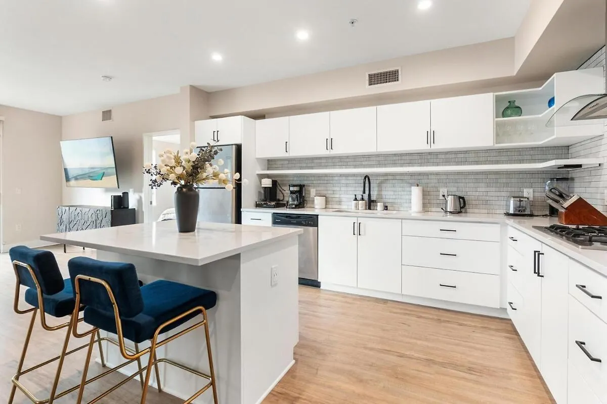 Apartment Spinel Stay - Charming 2Br Retreat Zen Garden Views Central Los Angeles United States