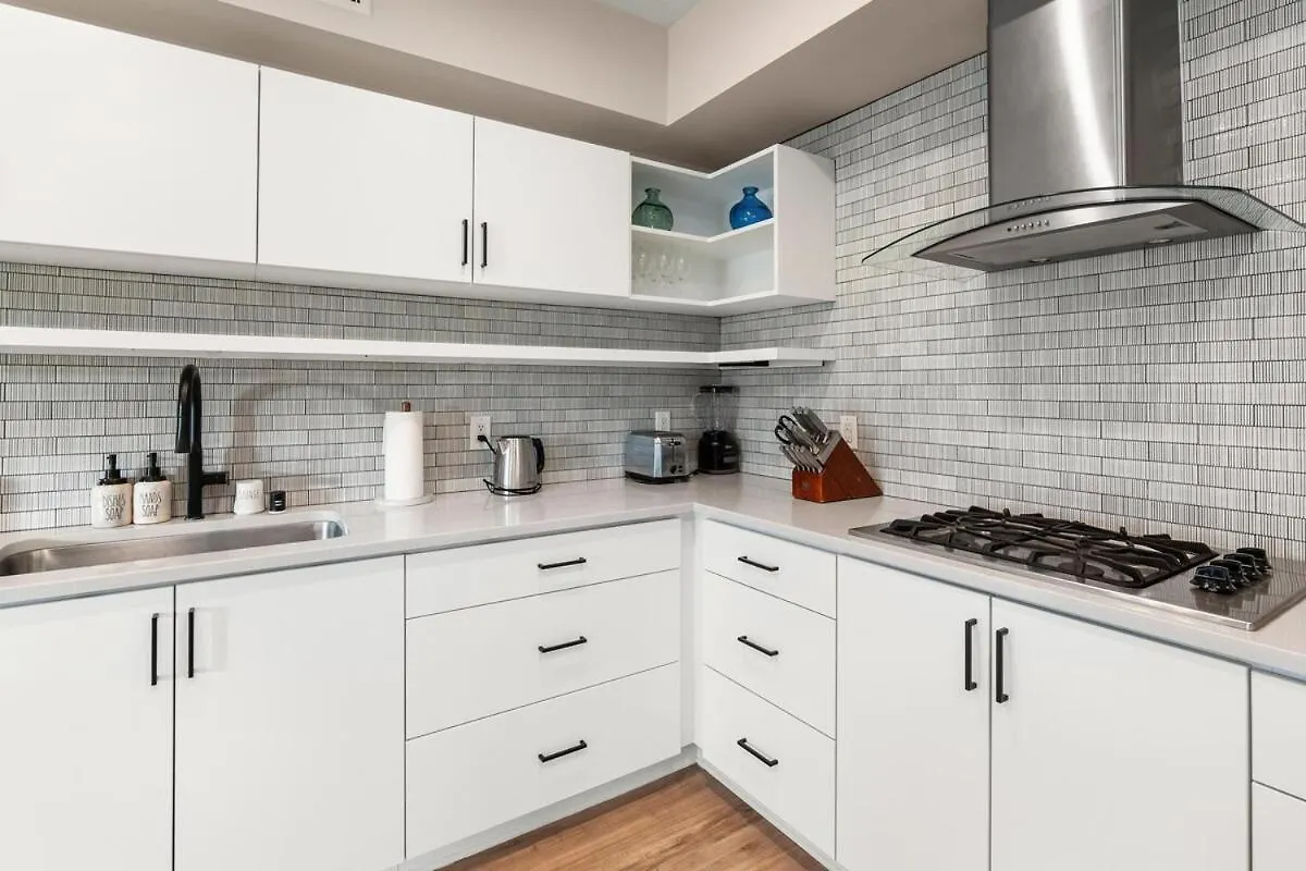 Apartment Spinel Stay - Charming 2Br Retreat Zen Garden Views Central Los Angeles